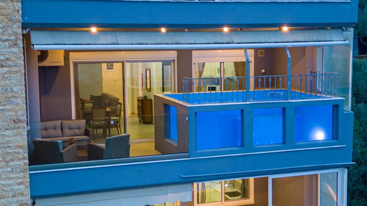 Grand Suites With Private Pools Kalamata Exteriér fotografie