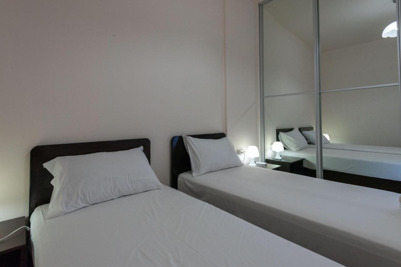 Grand Suites With Private Pools Kalamata Exteriér fotografie